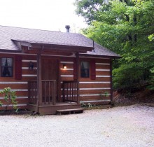 McKenzie Kabin gatlinburg-cabin-mk-ext2